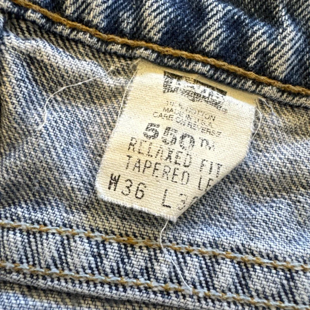 Vintage Levis 550 Jeans Mens 34 x 30 Relaxed Fit Straight Leg Denim 90s‎